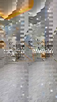 Chính chủ cần bán nhà mới xây Trần Văn Giàu SHR