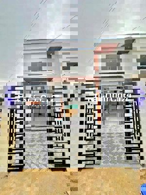 Chủ ngộp cần bán nhà gác lững ngay Cầu Tân Triều,