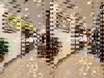 CHÍNH CHỦ- CẦU GIẤY-  38M -NHÀ MỚI 6 TẦNG THANG MÁY- NHỈNH 10đ - Ô TÔ