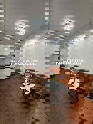 Chính chủ bán căn CCMN phố Quan Nhân, 3 ngủ, full đồ mới, Nhỉnh 2 tỷ