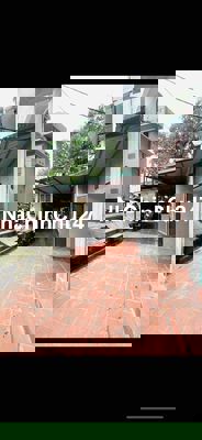 Chính chủ cần bán căn hộ tập thể tại 717 Hồng Hà