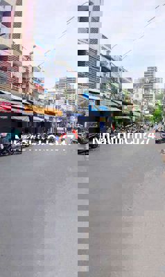 Chính chủ bán nhà MT 5 tầng , cạnh BV Chợ Rẫy, ĐHYD. KD đa ngành