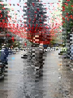 CHÍNH CHỦ BÁN NHÀ PHỐ LỤA HÀ ĐÔNG – GẦN TRƯỜNG HỌC VÀ CHỢ KD SẦM UẤT