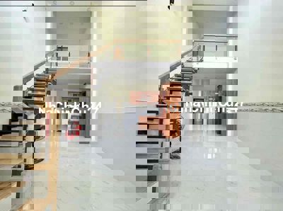 Nhà Chính chủ cần bán nhà 1ti8 Gần Tên lửa,tỉnh lộ 10 Bình Tân