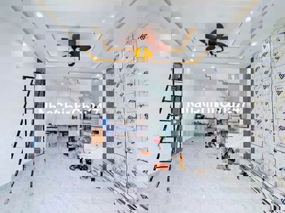 Nhà mới xây rất đẹp  chính chủ cần bán