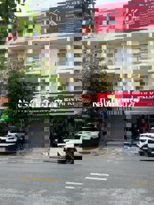 chính chủ, mặt tiền 179 Nguyễn Sỹ Sách, Tân Bình, 4x16m, 4 lầu 13,9 tỷ