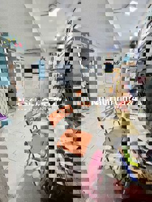 Sát mặt tiền Nguyễn Thị Thập, F Tân Phú. Nhà 3 tằng, một đời chủ, SHR.