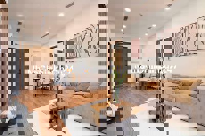 Chính chủ bán 2pn, 2wc, 70m2, Full nội thất. Giá 5,8 tỷ