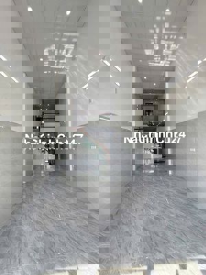 NHÀ GÁC ĐÚC MẶT TIỀN TRƯỜNG CHINH