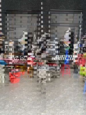 BÁN NHÀ HẺM XE TẢI THÔNG, KHU BÀN CỜ Ở KINH DOANH, SÁT MT TRƯỜNG CHINH