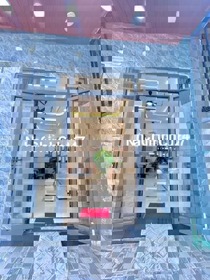 NHÀ CẤP 4 CHÍNH CHỦ SỔ HỒNG RIÊNG GIÁ 1 TỶ 650 TRIỆU (KHÔNG PHÁT SINH)