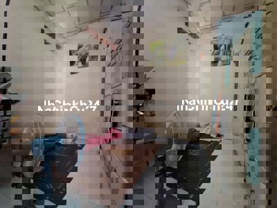 Chính chủ vừa gửi nhà 40m, 2pn gần bến xe an sương đông lân , bà điểm