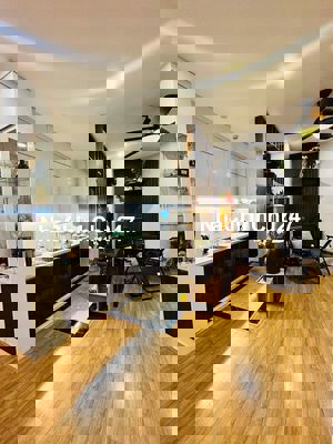 Chính chủ bán CH tòa E1 CC The Emerald 90Đình Thôn,90m2,3N,2WC,giá10tỷ