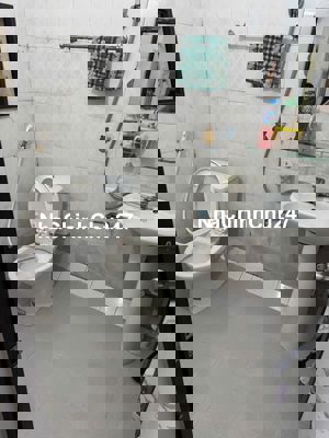 Bán NR 35m2, 5,5 tỷ ở Phố Khâm Thiên, Đống Đa Chính chủ giá ưu đãi