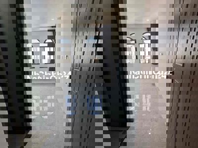 CHÍNH CHỦ CAM KÉT FULL NT ĐẸP CS THOÁNG THANG MÁY VLU IUH 5P XE MÁY