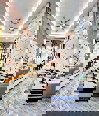 CHÍNH CHỦ BÁN GẤP NHÀ PHỐ 4 TẦNG TRONG KĐT LỚN, GẦN LÀNG ĐH, GA METRO