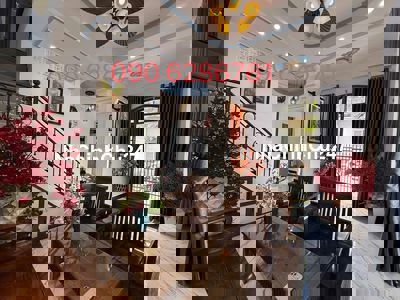 Nhà đã qua sử dụng,chính chủ,gần chợ bình điền ,q8