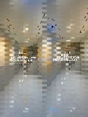 Chính chủ bán nhà hẻm Huỳnh Tấn Phát, Quận 7