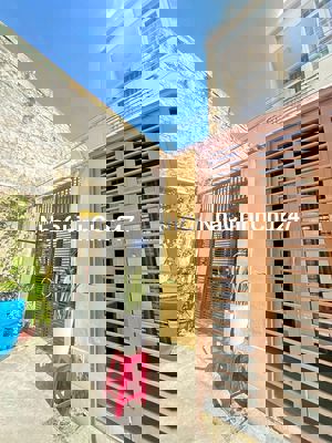 Chính chủ bán nhà hẽm thoáng Phú Thuận 52m2. Quận 7