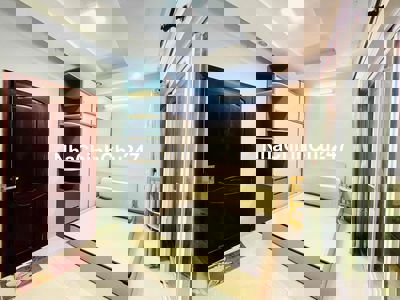 Chính chủ Bán nhà 90/24 Bà Huyện thanh Quan - 38m2 - 5 Tầng - 6.5 Tỷ