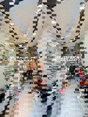 CHÍNH CHỦ BÁN GẤP NHÀ 1T2L HUỲNH VĂN BÁNH, PN - DT 44M2 - GIÁ 5TỶ650