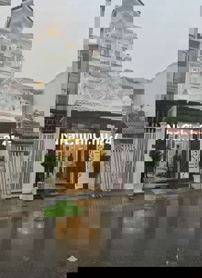 🔥 CHỦ GẤP BÁN –BIỆT THỰ 100M2 – 3 TẦNG -FULL NỘI THẤT -NGAY TT NHÀ BÈ