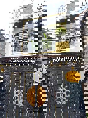 GIẢM GIÁ CHỦ CẦN BÁN GẤP NHÀ HẺM XE HƠI FULL NỘI THẤT