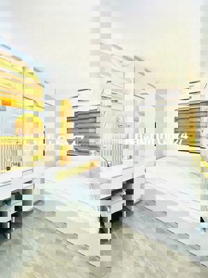 Chính chủ gửi bán căn hộ C6 Trần Hữu Dực, dt 124m,3pn,2 vs, lh Ms lan