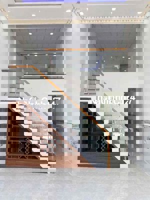 chính chủ cần bán căn nhà tâm huyết 1/ ngắn liên ấp 234 vla hẻm thông