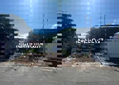 Chính chủ giảm giá 200tr. Lô đất mặt tiền 10m