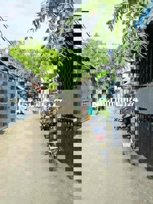 chính chủ gửi bán đất tặng nhà c4 tại long trường q9 , 66m2, chỉ 3.x