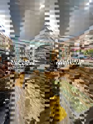 Chính chủ bán nhà đường Chiến Thắng 35m2x6T, ô tô đỗ gần KĐT Văn Quán