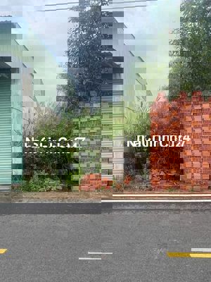 Chính chủ gửi bán gấp nền đất ngay biển Lộc An giá chỉ 980 triệu