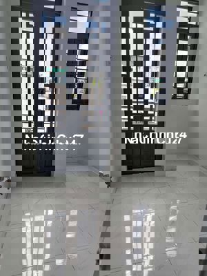 Chính Chủ Cần Bán Nhà 1 trệt 2 lầu 1 thượng, Gần Chợ, Gần Trường