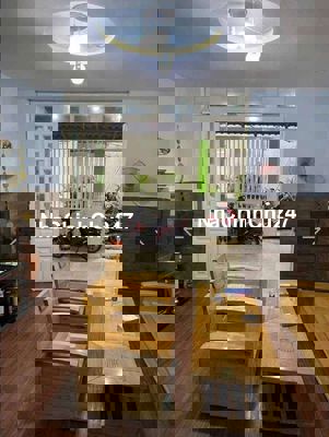 Chủ cần bán gấp nhà ngay Đoàn Thị Kia 108m2 3 tầng chỉ 3,7 tỷ.