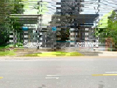 Chính chủ cần bán gấp căn nhà để về quê sinh sống.