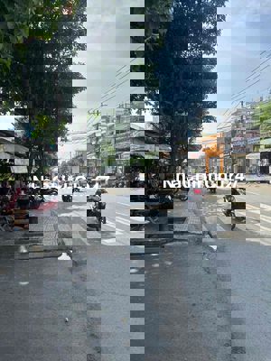 mình chính chủ cần bán nhà hẻm xe tải né nhau