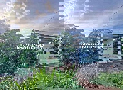 Chủ cần bán lô đất 3400m2 ngang 50 thổ cư 300m2 có nhà sẵn trên đất