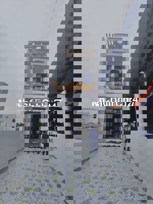 Nhà chính chủ, sổ hồng riêng, cần bán gấp >>> giá 1ty250