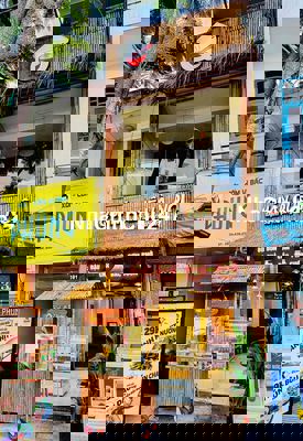 Bán nhà mặt tiền chính chủ Quận 1