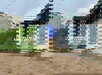 Chính chủ bán nhà cấp 4 hẻm 56 Nguyễn Thị Định