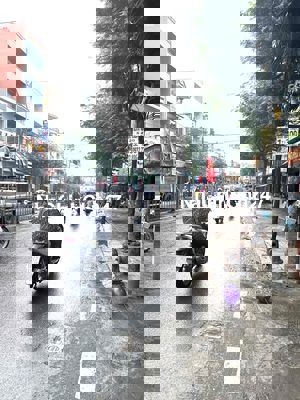 Nhà bán chính chủ Tùng Thiện Vương phường 13 Quân 8