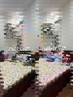 Chính chủ bán căn hộ Eco Green City 76m2 - 2 Ngủ - 2 Wc - Chỉ 6.89 Tỷ