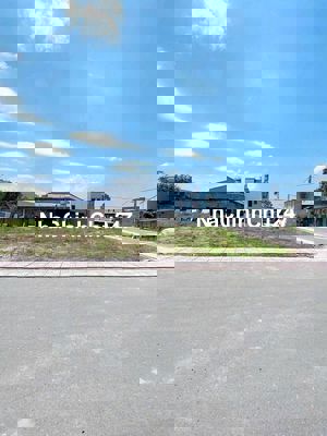 CHỦ BUNG 2 LÔ ĐẤT ĐẸP NGAY TÂN PHONG ĐƯỜNG ĐỒNG KHỞI