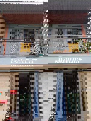 Chủ ngộp cần bán gấp căn nhà trẹt lầu 1/ sư đoàn 9