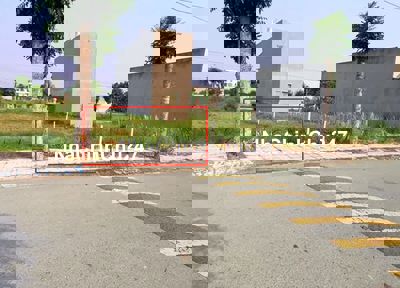 Chính chủ bán đất 4x18m 100% thổ cư sổ đỏ, xây dựng tự do