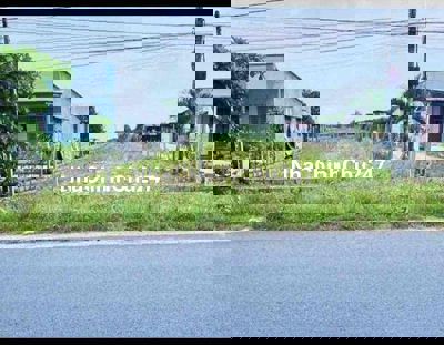 Chủ ngộp bán gấp miếng đất mặt tiền đường nhựa