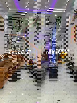 CHÍNH CHỦ GỞI BÁN NHÀ 2 TẦNG NGUYỄN PHƯỚC NGUYÊN