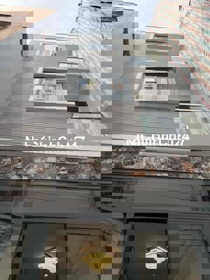 Bán nhà mới đẹp, Chính Chủ tại Phường 10,Quận Tân Bình