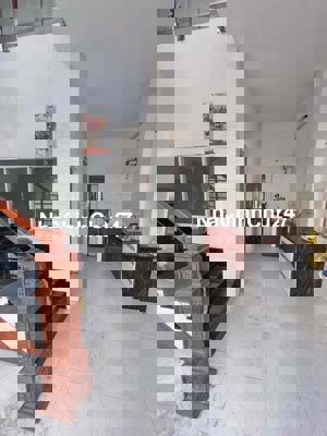 NHÀ 2TẦNG BTCT GÓC 2MT LỘ GIỚI ÍT, TTH29 - QUẬN 12 GIÁ CHỦ NGỘP